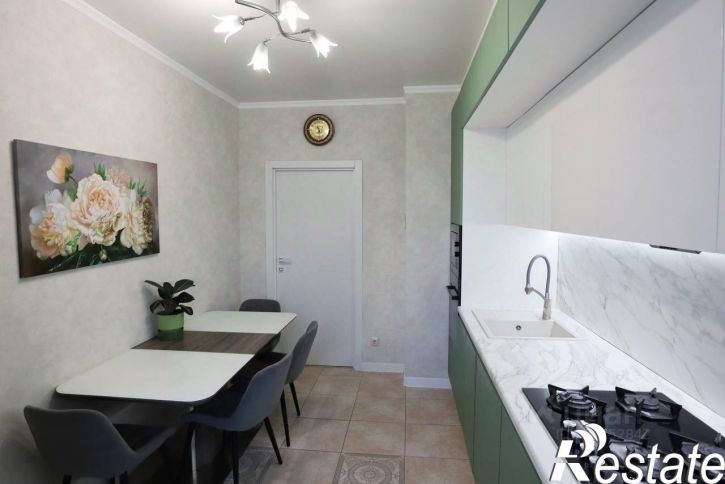 2-комн квартира Античный проспект, 10,  д. 10