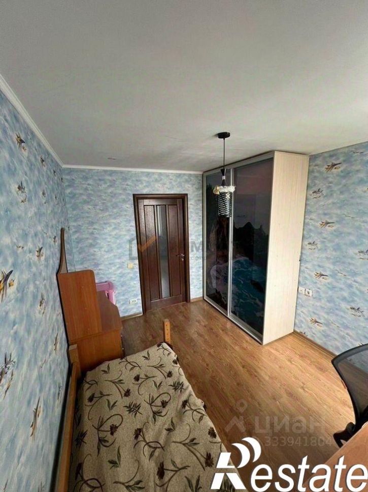 2-комн квартира улица Колобова, 18/9,  д. 18/9
