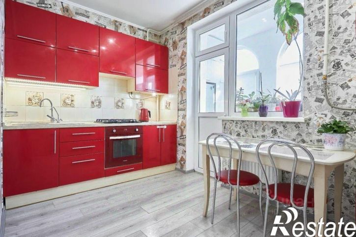1-комн квартира Античный проспект, 52,  д. 52