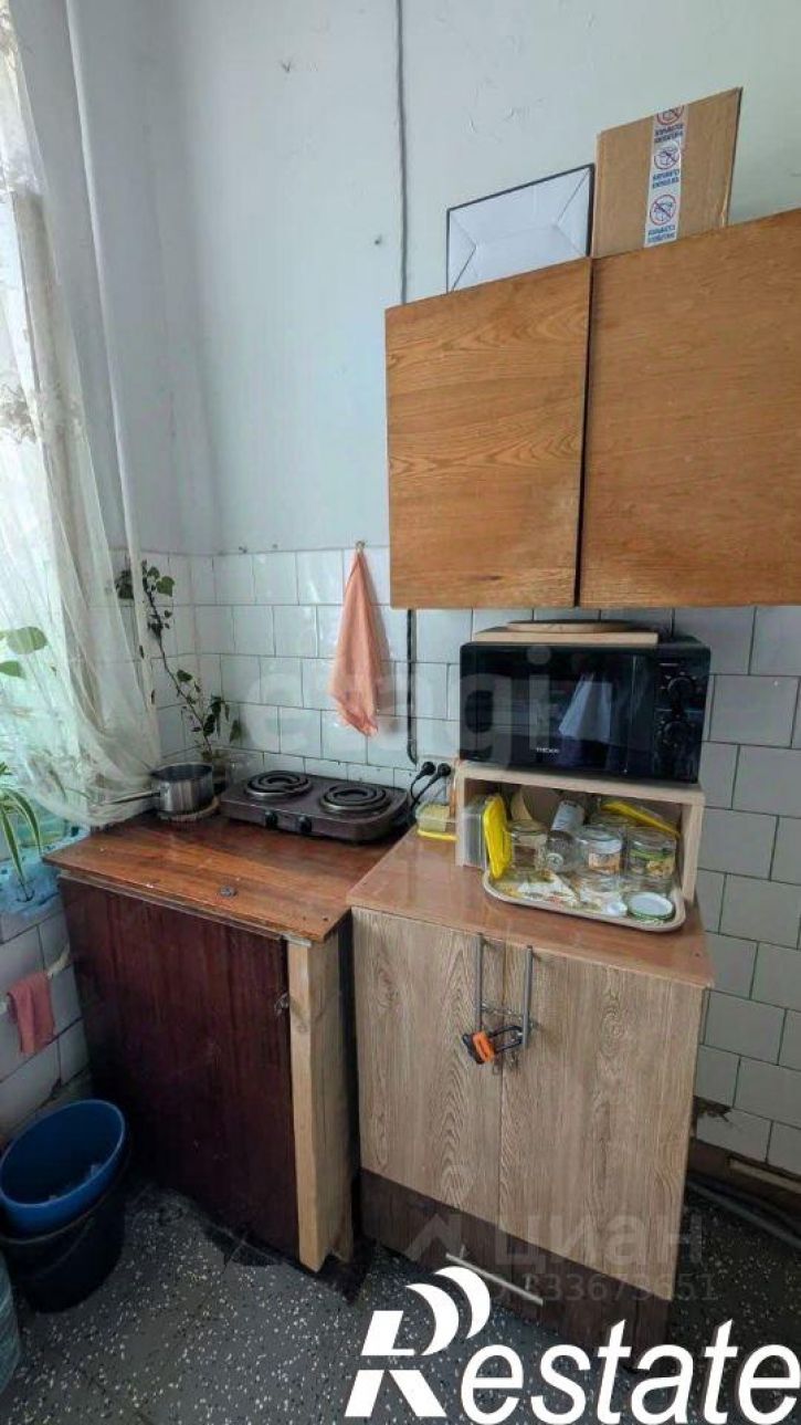 1-комн квартира улица Космонавтов, 3,  д. 3