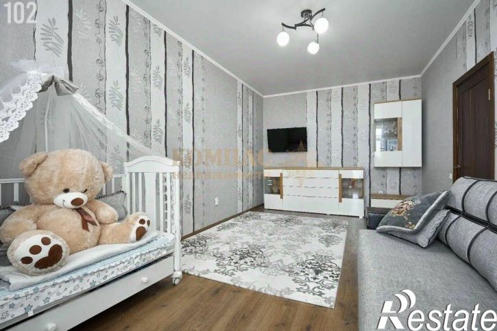 1-комн квартира Античный проспект, 52,  д. 52