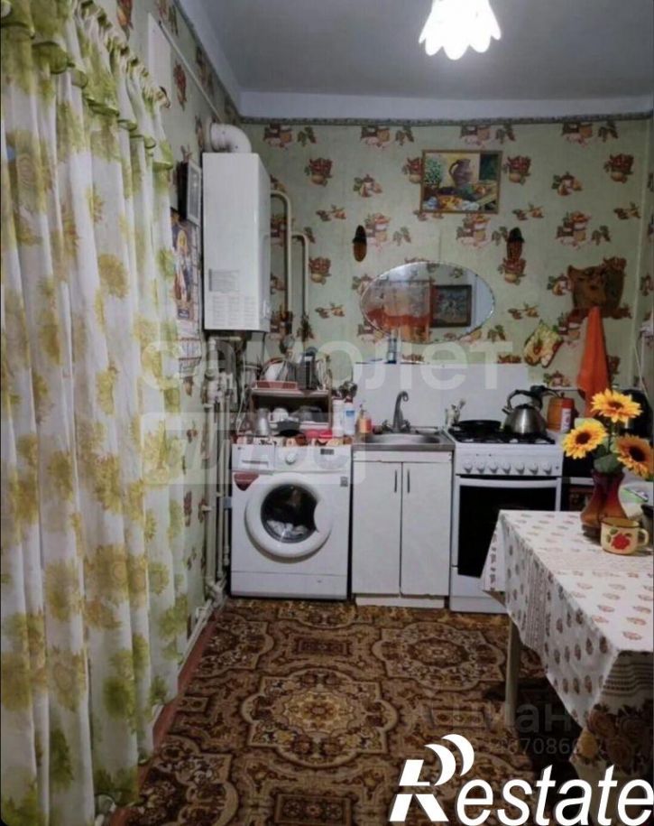 2-комн квартира Сиреневая улица, 15,  д. 15