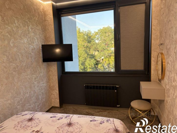 1-комн квартира улица Генерала Петрова, 6А,  д. 6А