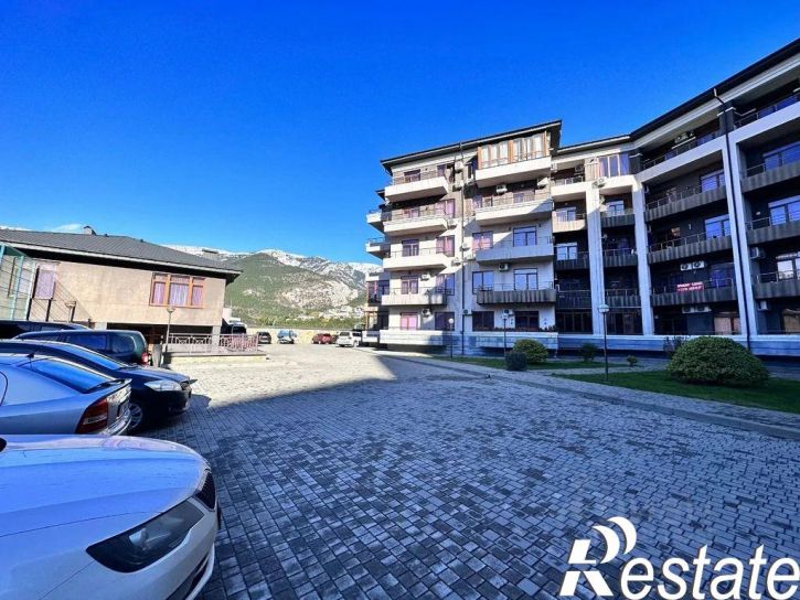 2-комн квартира улица Винодела Егорова, 9Б,  д. 9Б
