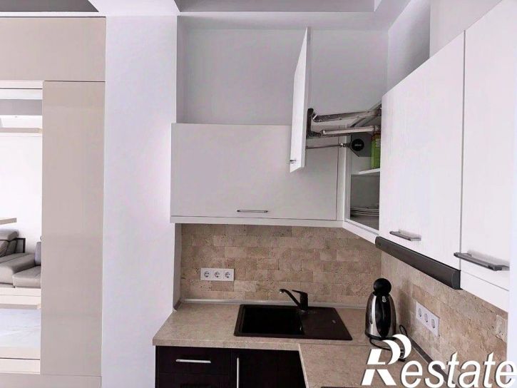 2-комн квартира улица Винодела Егорова, 9Б,  д. 9Б
