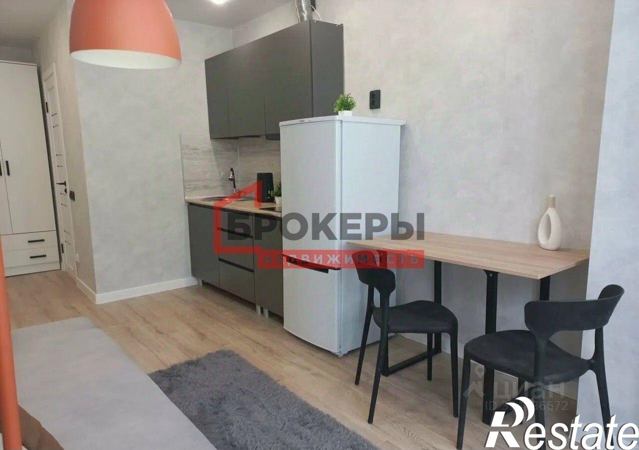 Купить комнату за 4 350 000 рублей на улица Маршала Крылова, 8А