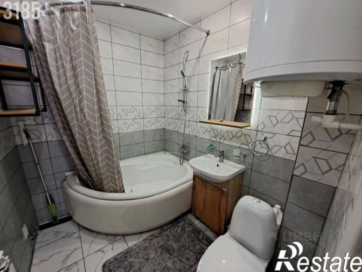 1-комн квартира улица Героев Бреста, 33,  д. 33