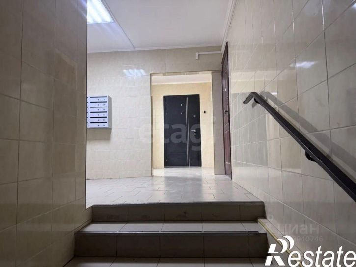 3-комн квартира 1-й микрорайон, 37,  д. 37