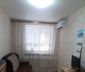 комната 60 кв м улица Ефремова, 32