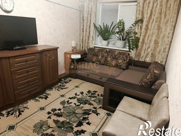 3-комн квартира улица Космонавтов, 7,  д. 7