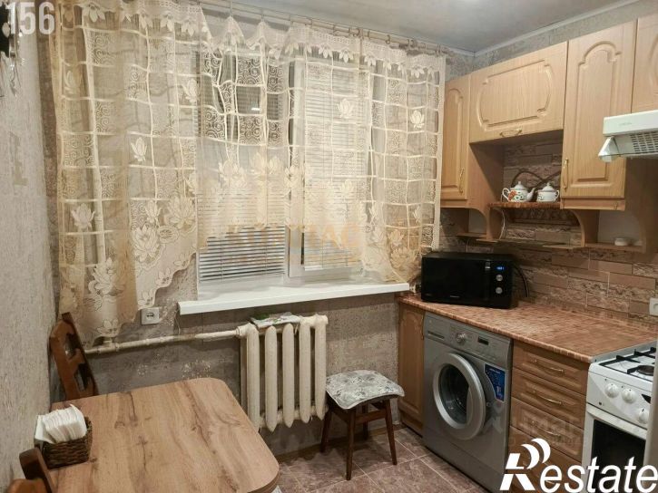 3-комн квартира улица Космонавтов, 7,  д. 7