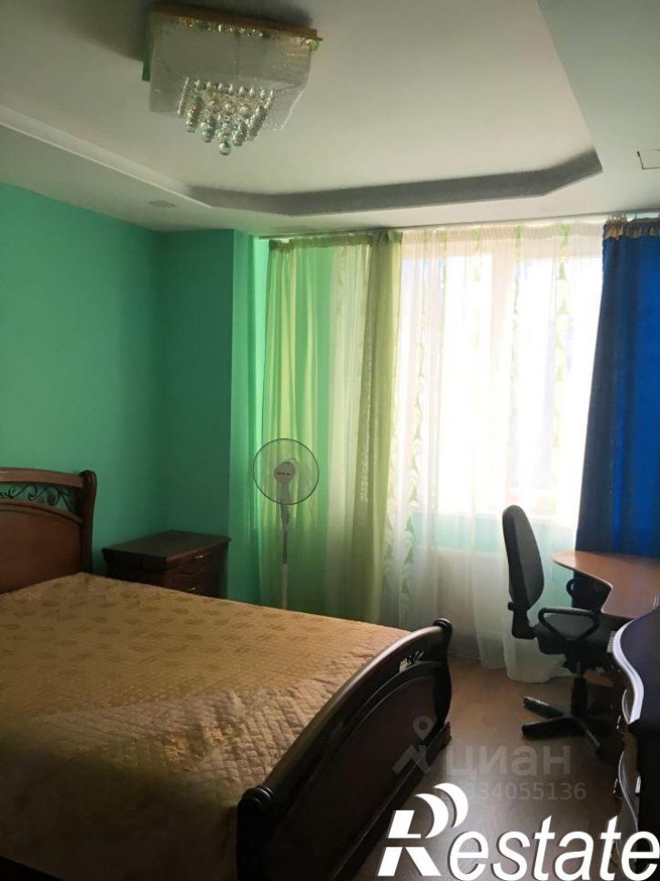 2-комн квартира проспект Генерала Острякова, 250,  д. 250