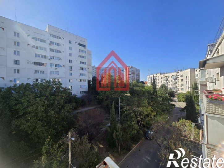 3-комн квартира проспект Генерала Острякова, 147,  д. 147