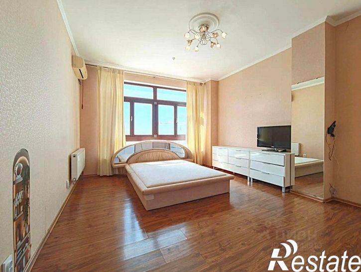 1-комн квартира 6-я Бастионная улица, 42,  д. 42