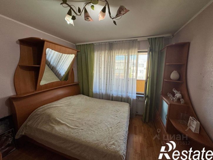 3-комн квартира улица Хрусталёва, 87,  д. 87