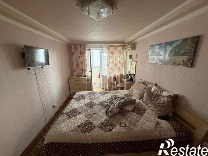 2-комн квартира улица Лётчиков, 11,  д. 11