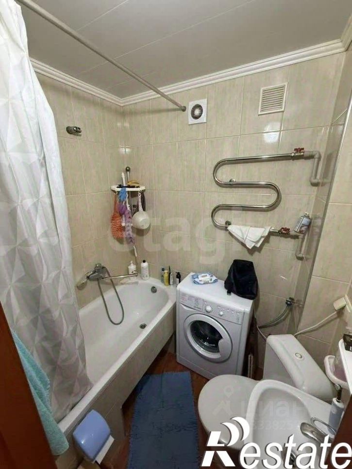2-комн квартира улица Лётчиков, 11,  д. 11