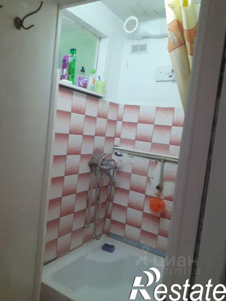 Комната улица Ефремова, 32,  д. 32
