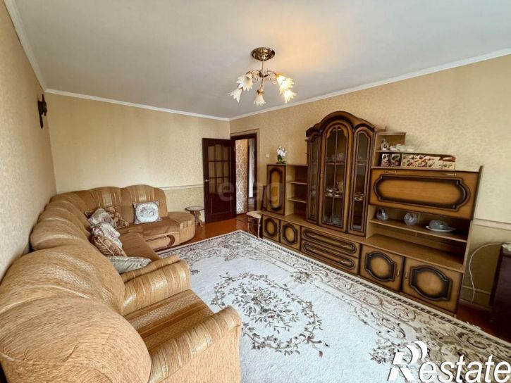 3-комн квартира улица Адмирала Фадеева, 27Ж,  д. 27Ж