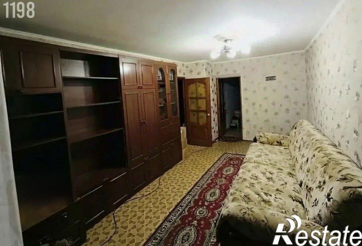 2-комн квартира улица Иванищева, 9,  д. 9