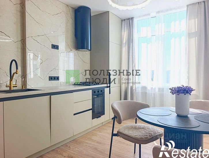 2-комн квартира Античный проспект, 5 к4,  д. 5 к4