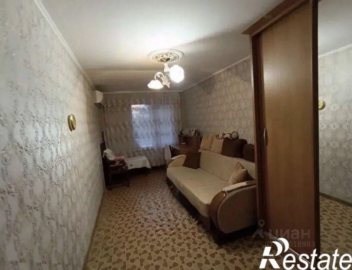 2-комн квартира улица Иванищева, 9,  д. 9