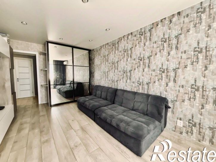 1-комн квартира улица Героев Бреста, 33,  д. 33