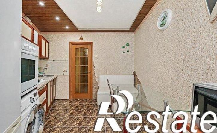 2-комн квартира улица Хрусталёва, 137,  д. 137