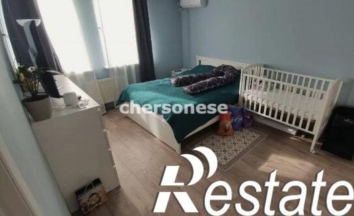 2-комн квартира улица Комбрига Потапова, 31,  д. 31
