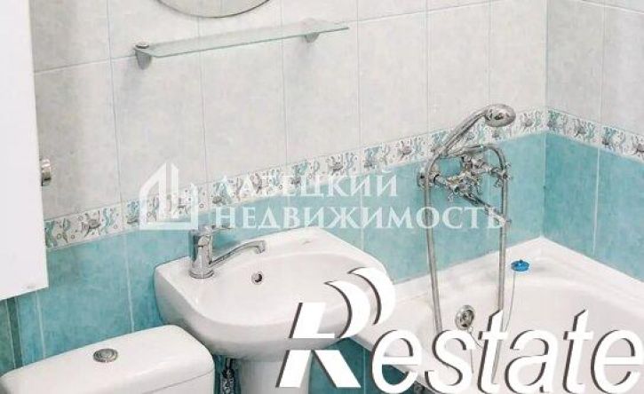 2-комн квартира проспект Генерала Острякова, 9А,  д. 9А