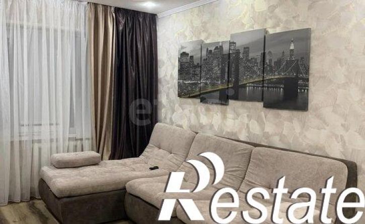 4-комн квартира улица Гоголя, 52,  д. 52