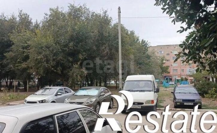 3-комн квартира улица Просвещения, 33,  д. 33