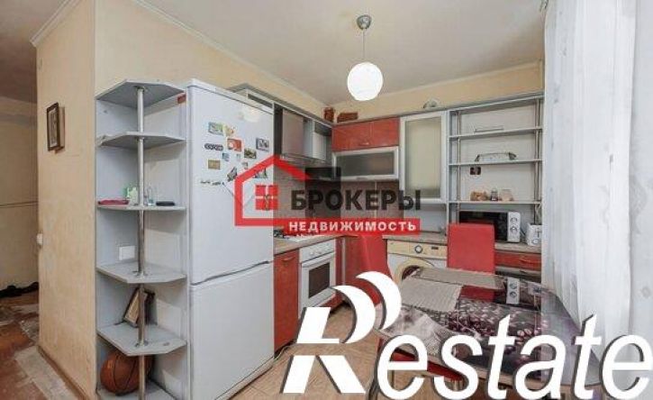 2-комн квартира улица Маршала Крылова, 21,  д. 21