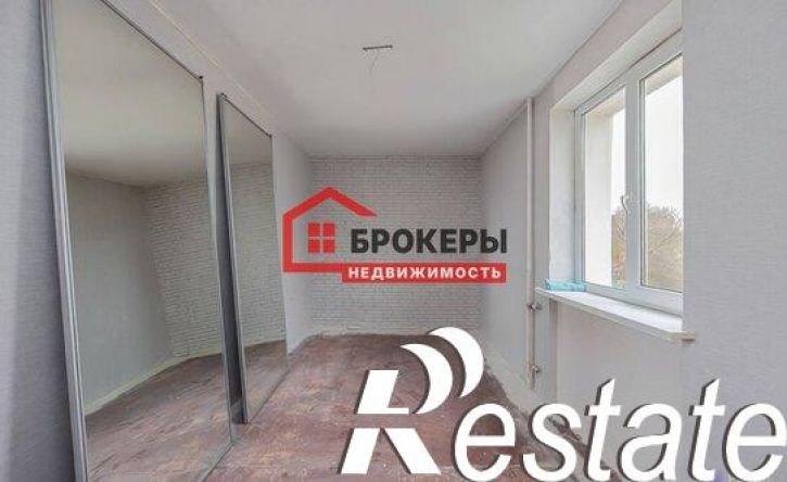 2-комн квартира улица Маршала Крылова, 21,  д. 21