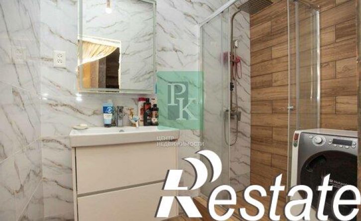 3-комн квартира улица Адмирала Макарова, 45,  д. 45