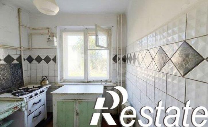 3-комн квартира Строительная улица, 9,  д. 9