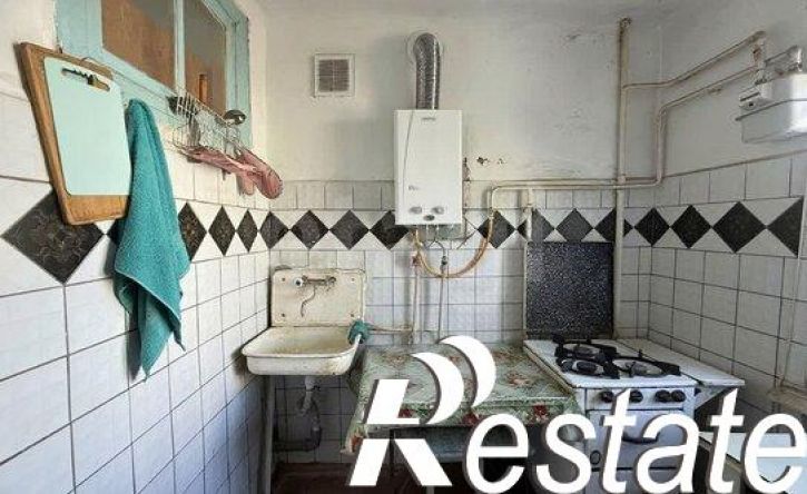 3-комн квартира Строительная улица, 9,  д. 9