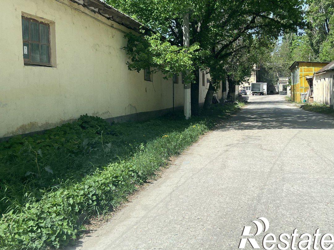 Купить ОСЗ, отдельно стоящее здание за 1 000 000 000 рублей на улица Москалёва, 17