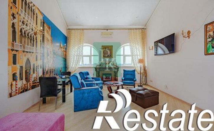 3-комн квартира Античный проспект, 4,  д. 4