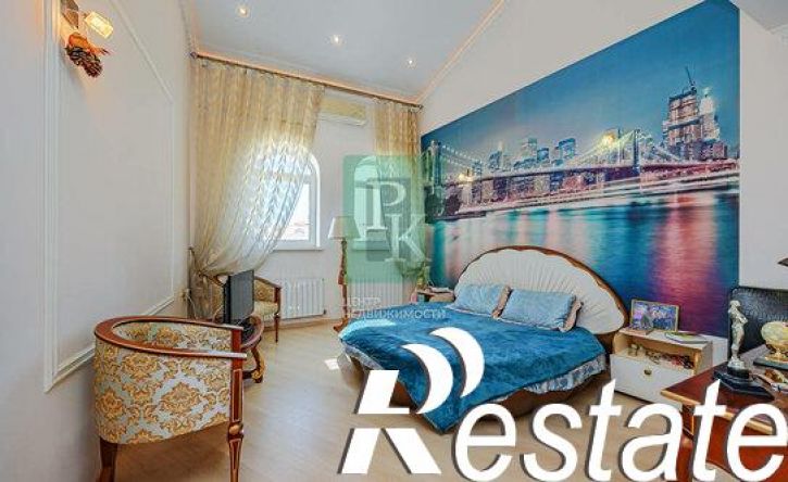 3-комн квартира Античный проспект, 4,  д. 4