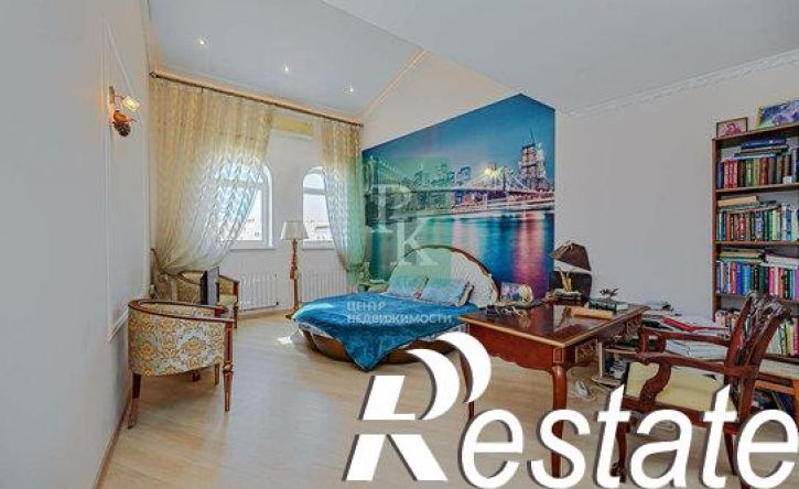 3-комн квартира Античный проспект, 4,  д. 4