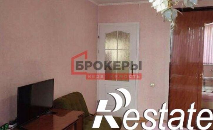 3-комн квартира проспект Октябрьской Революции, 42,  д. 42