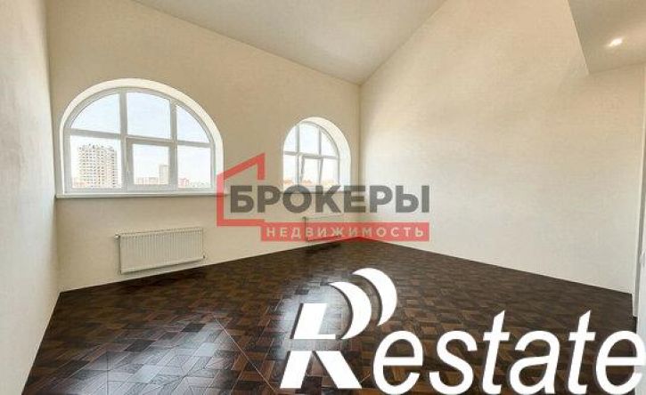 3-комн квартира Античный проспект, 4,  д. 4