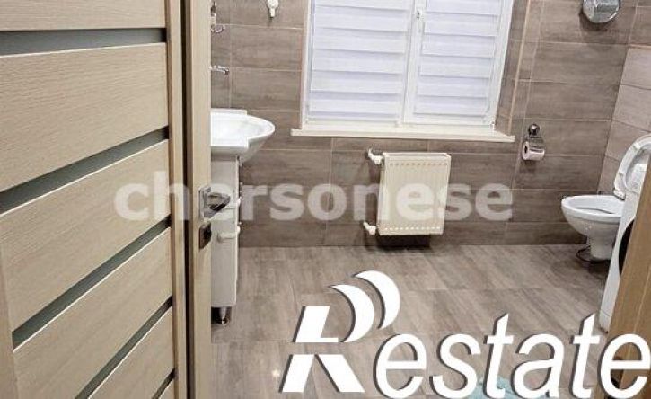 3-комн квартира улица Комбрига Потапова, 22,  д. 22