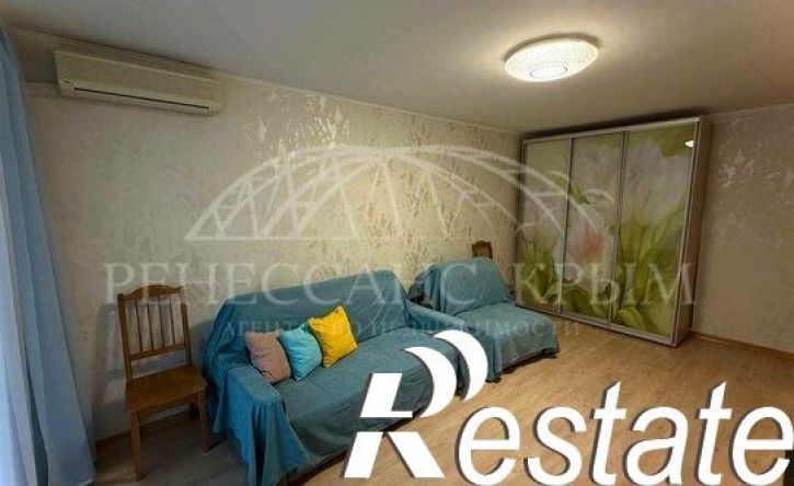 3-комн квартира улица Адмирала Юмашева, 15Б,  д. 15Б