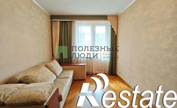 3-комн квартира улица Суворова, 22,  д. 22