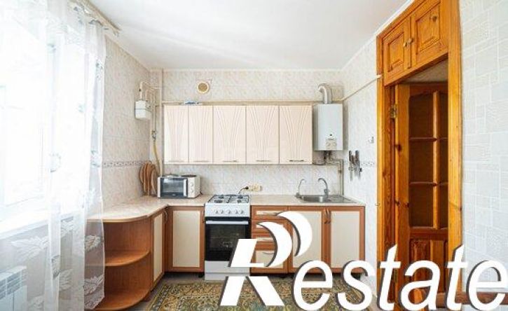 2-комн квартира улица Александра Маринеско, 5,  д. 5