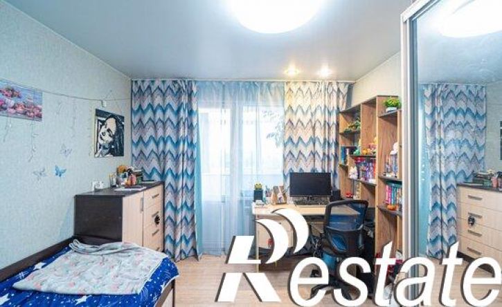 2-комн квартира улица Генерала Жидилова, 18,  д. 18