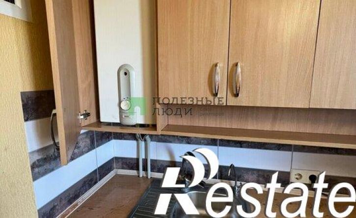 2-комн квартира проспект Победы, 24,  д. 24