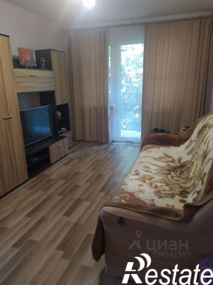 2-комн квартира улица Сурикова Василия, 2,  д. 2